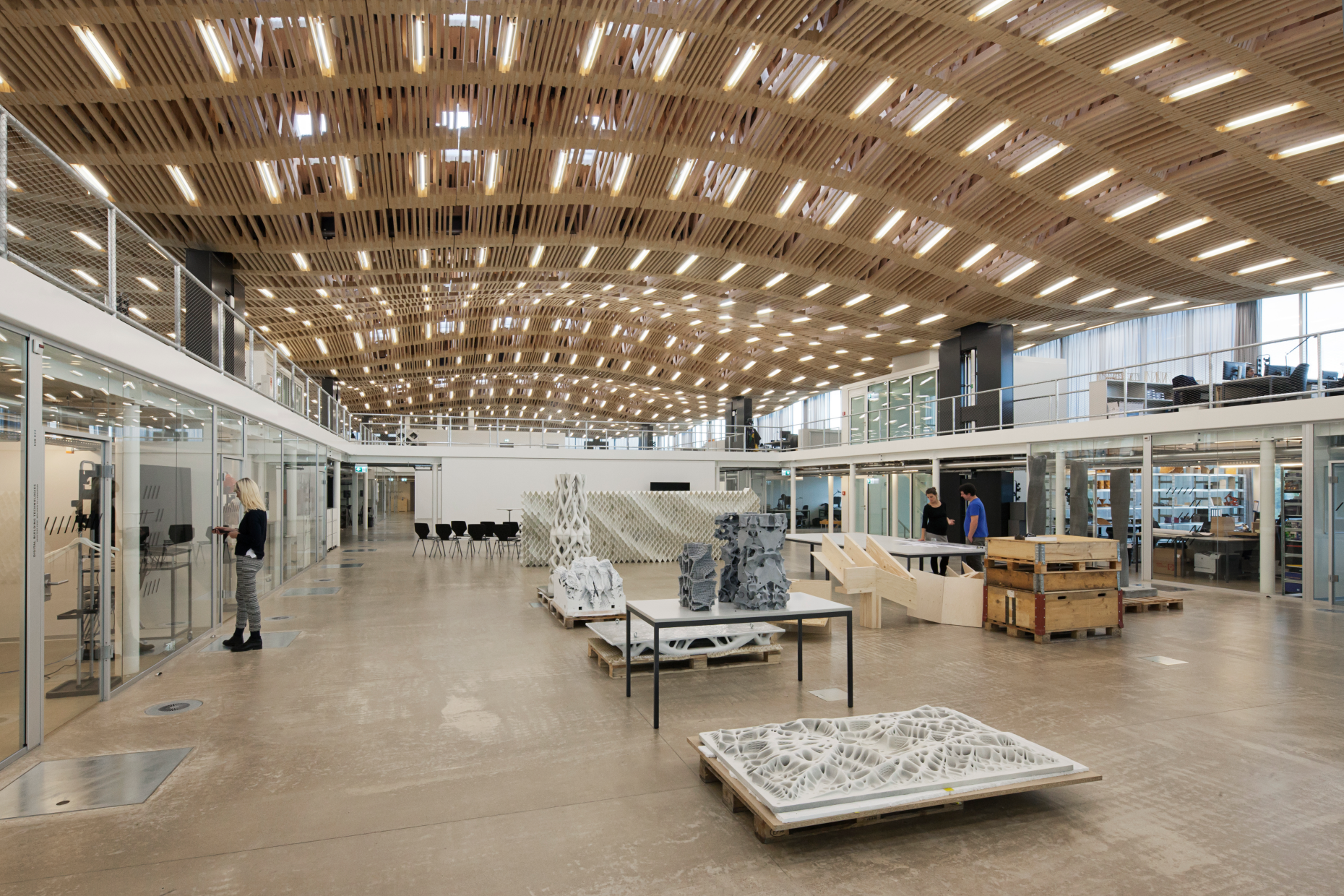 Robotic_Hall
